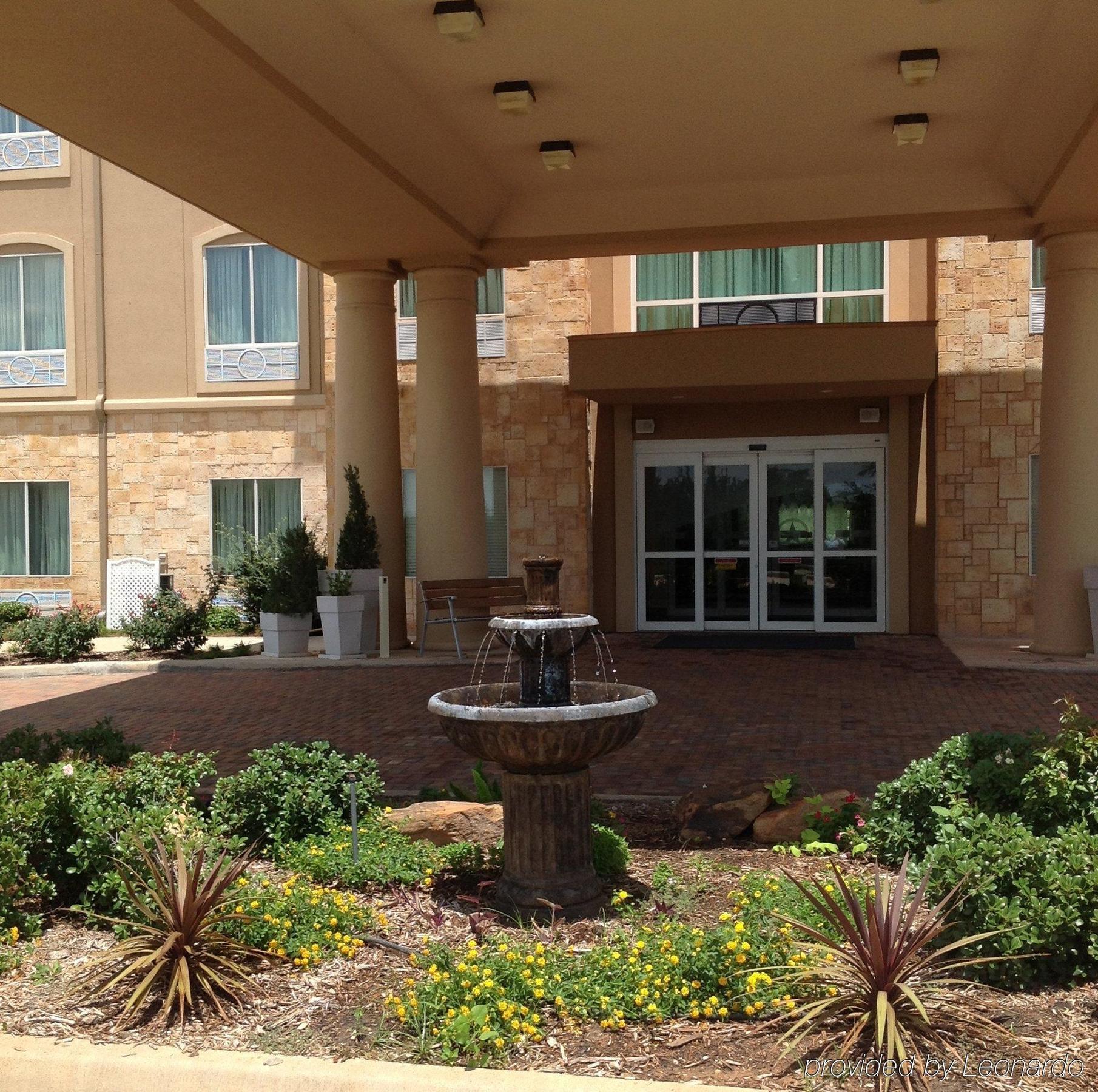 Hotel Express By Ihg Glen Rose