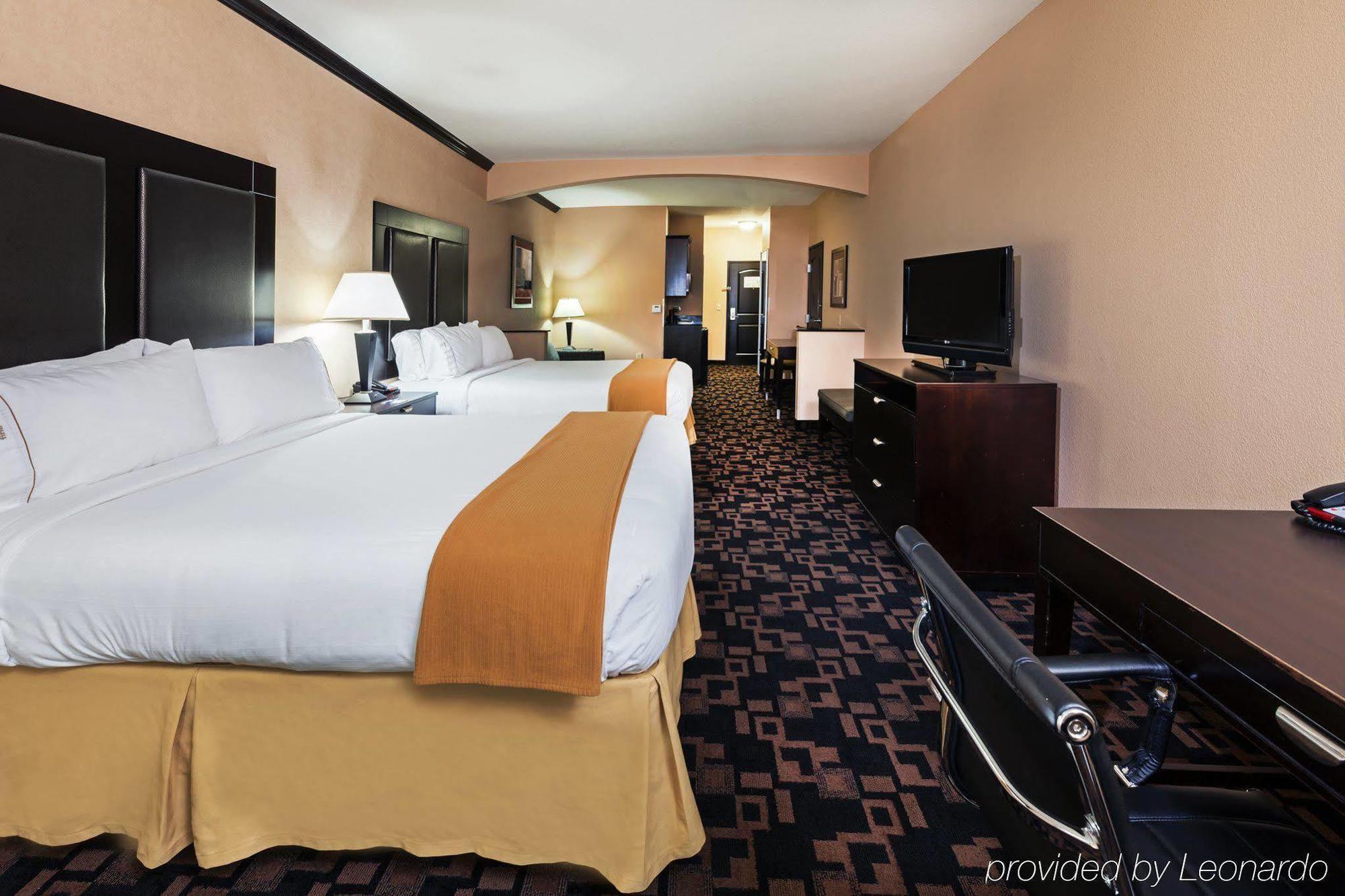 Express By Ihg 3*